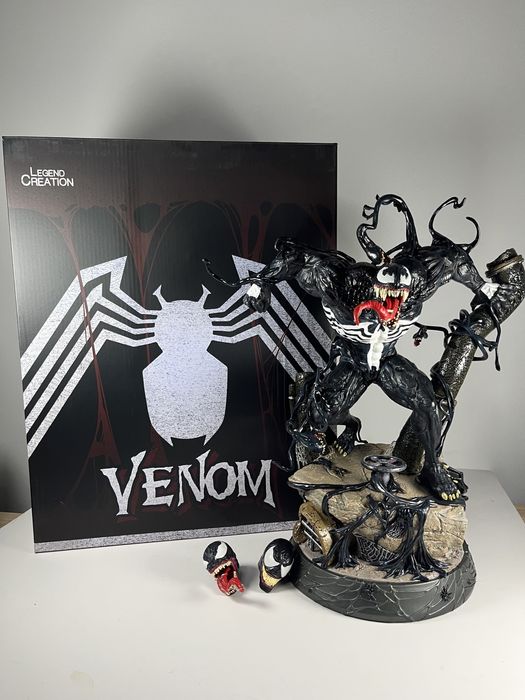 Фігурка Веном 37см Марвел symbiote Venom Marvel comics Eddie Brock
