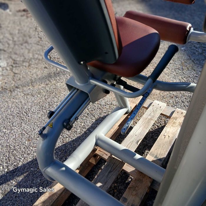 GYMAGIC-Leg curl sentado TECHNOGYM