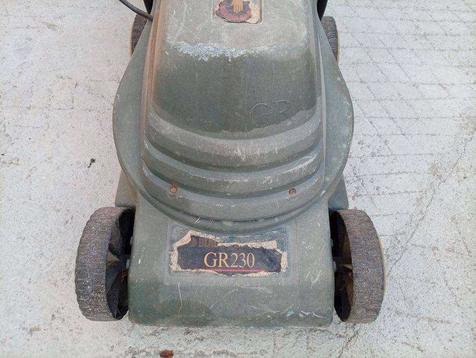 Corta relva black & decker