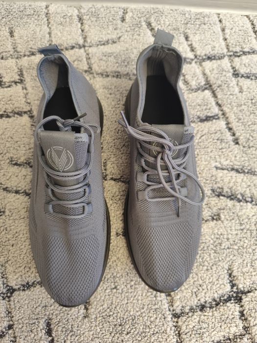 Кросівки чоловічі 46р