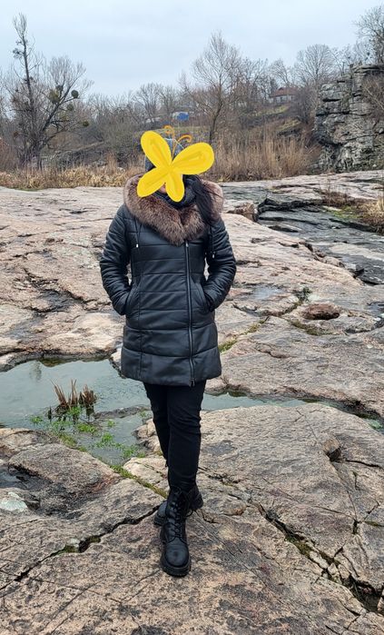 Шкіряна куртка з хутром
