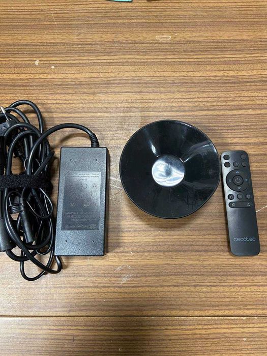 Robot do Mycia Okien Conga WinDroid 990 Cecotec