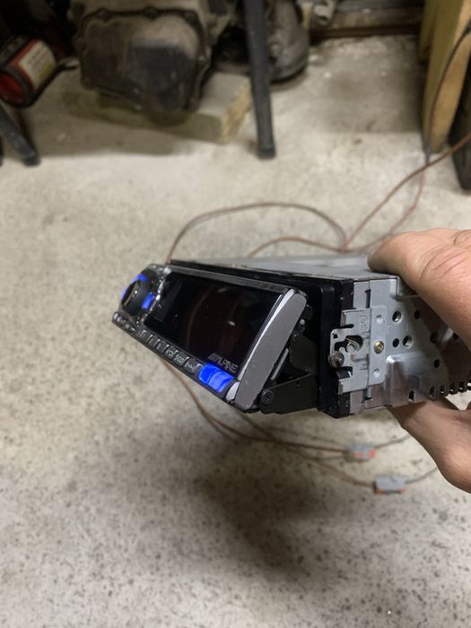 Магнітола Alpine CDA CDE 9812