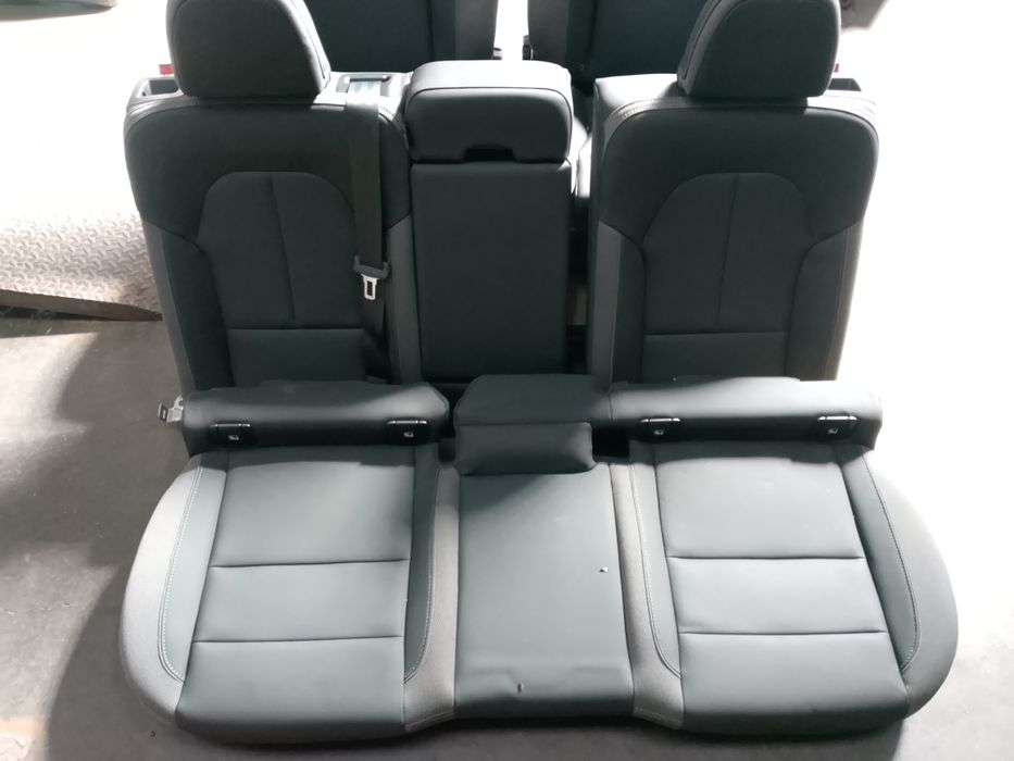 Conjunto bancos Volvo XC40