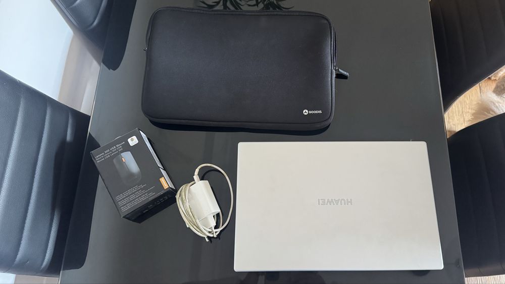 Huawei MateBook D15 Ryzen 5 5500U | 8GB RAM | 512GB SSD + Capa + Rato