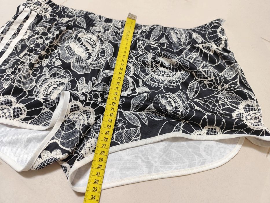 Calções desportivos para Mulher - Adidas (Novos - XXL)