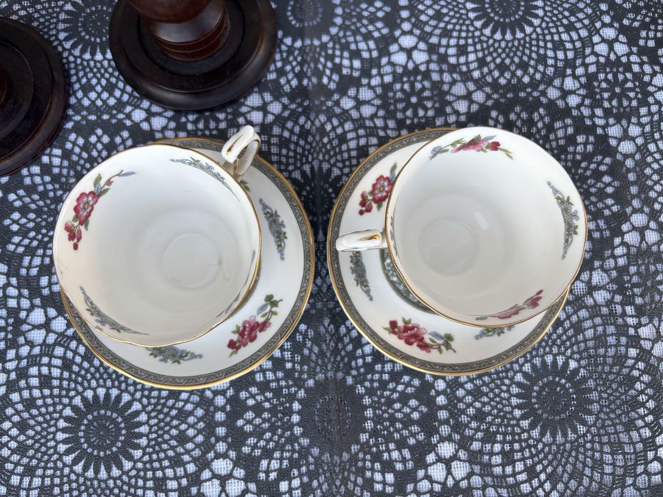 Pack de duas chavenas e pires vintage