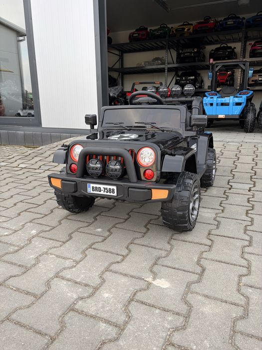 Autko na akumulator Jeep samochód PILOT SKÓRA