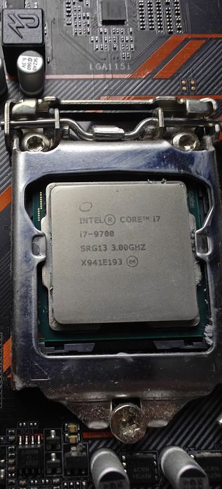 Продам свій сетап  i7 9700, b365 m, 16 ram