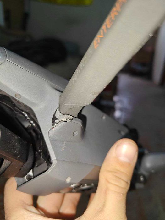 Продам DJI mavic 3T