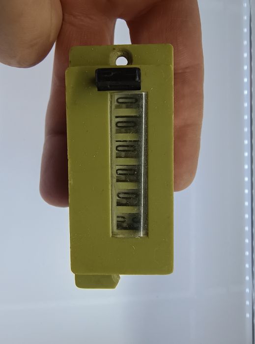 продам лічильник імпульсів