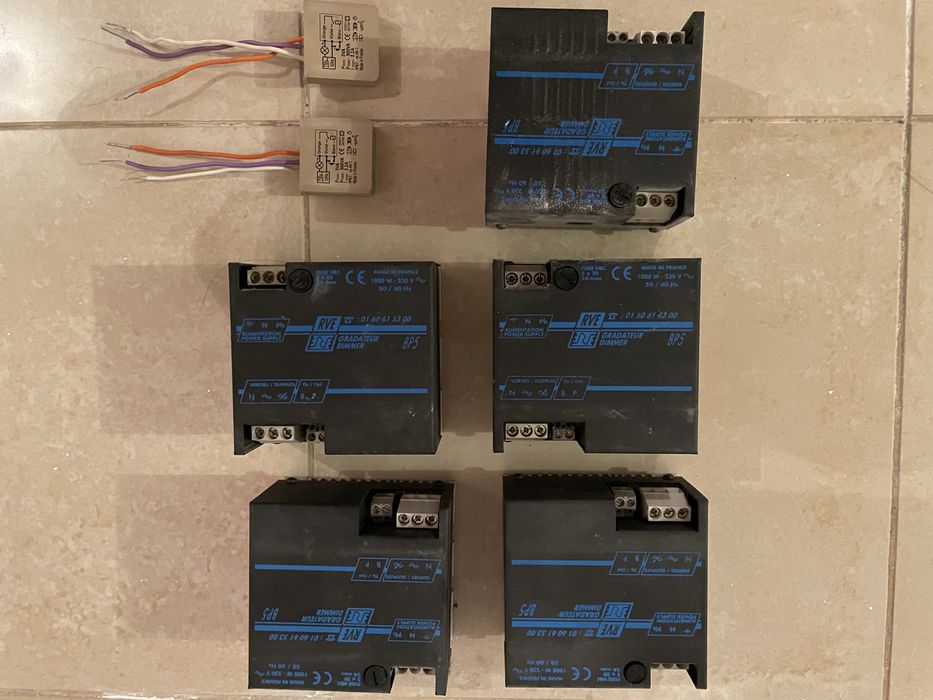 Relés de dimar lampadas +ou ~ brilho