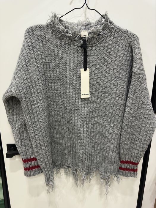 Светр Pinko новий М