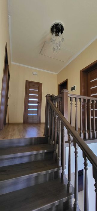 Проців | 200 м² | 17 соток | 5 кімнат,вид на ліс,автономне живлення
