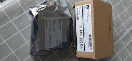 Allen Bradley 1762-IF4 - Módulo E/S para PLC