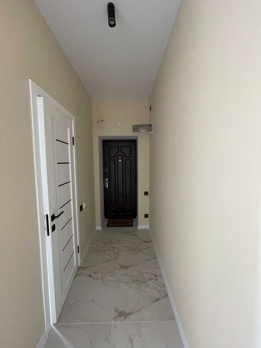 1-кімнатна квартира з ремонтом, 50 м до пр-ту Небесної Сотні, Таїрова