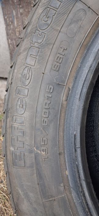 Opona 195/60R15 Goodear