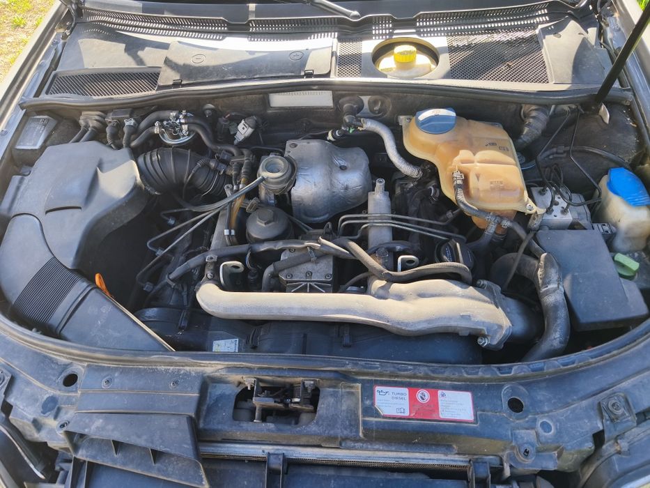 Audi a6c5 Пишіть