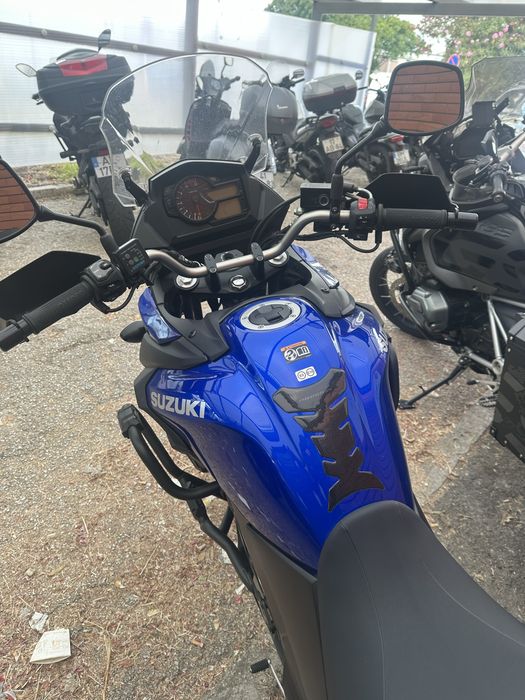 Suzuki V-Strom 650