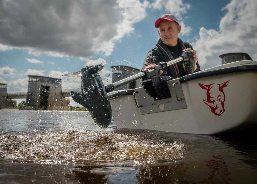 silnik elektryczny do łodzi max 2200 kg bezszczotkowy 80 lbs/12V/800 W