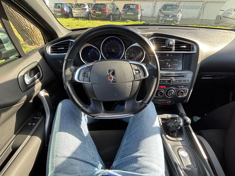 Vendo DS 4  1.6  BlueHDI como novo