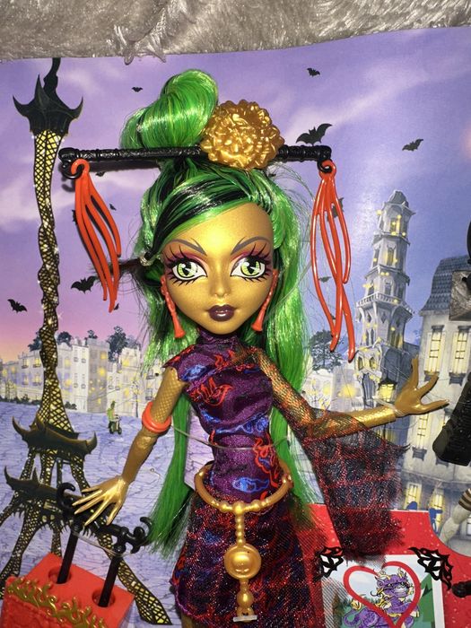 Monster high Rochelle Джинафаер монстер хай Рошель Скариж