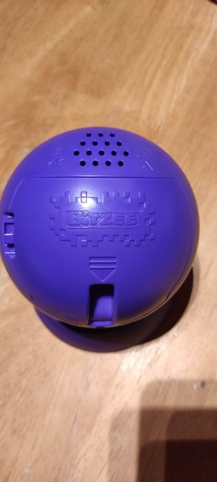 Оригінальна іграшка-улюбленець Bitzee Hamster Ball від Spin Master.