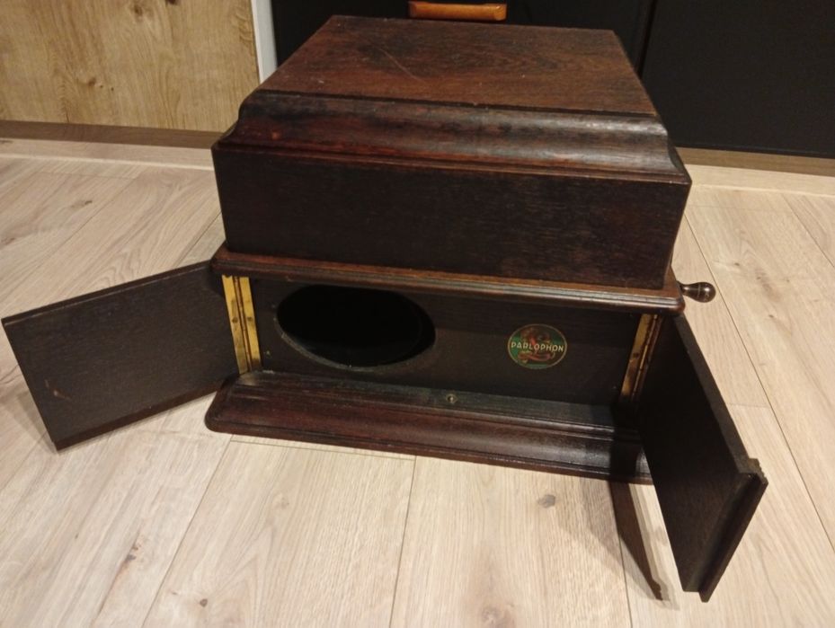 Gramofon skrzyniowy okres 1900do lat 30.XX