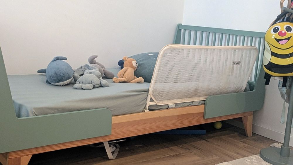 Cama evolutiva, baú e bengaleiro LaRedoute