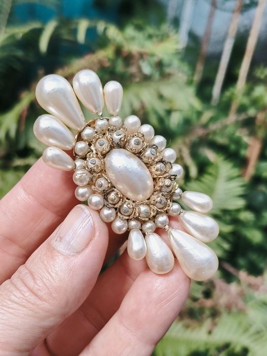 Жемчуг искусственный Брошь жемчужная Бижутерия старинная