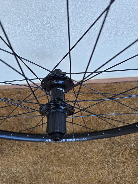 Rodas 29" Boost Sun Ringle Duroc30 (COMO NOVAS)