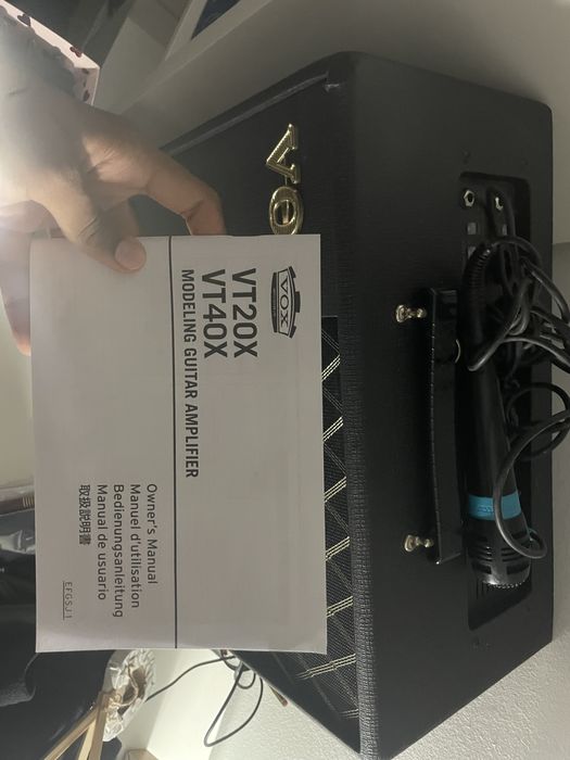 Guitarra, Amplificador, headset e microfone