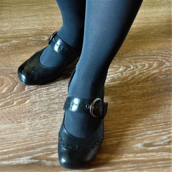 Jak NOWE czółenka buty skóra 39 Deichmann Janet D