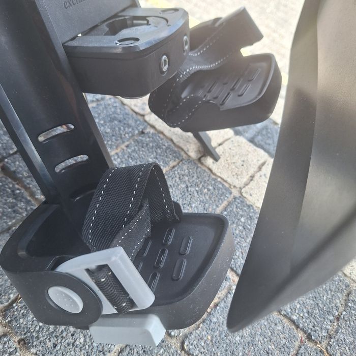 Fotelik bobike 9-15 kg na przód holenderski