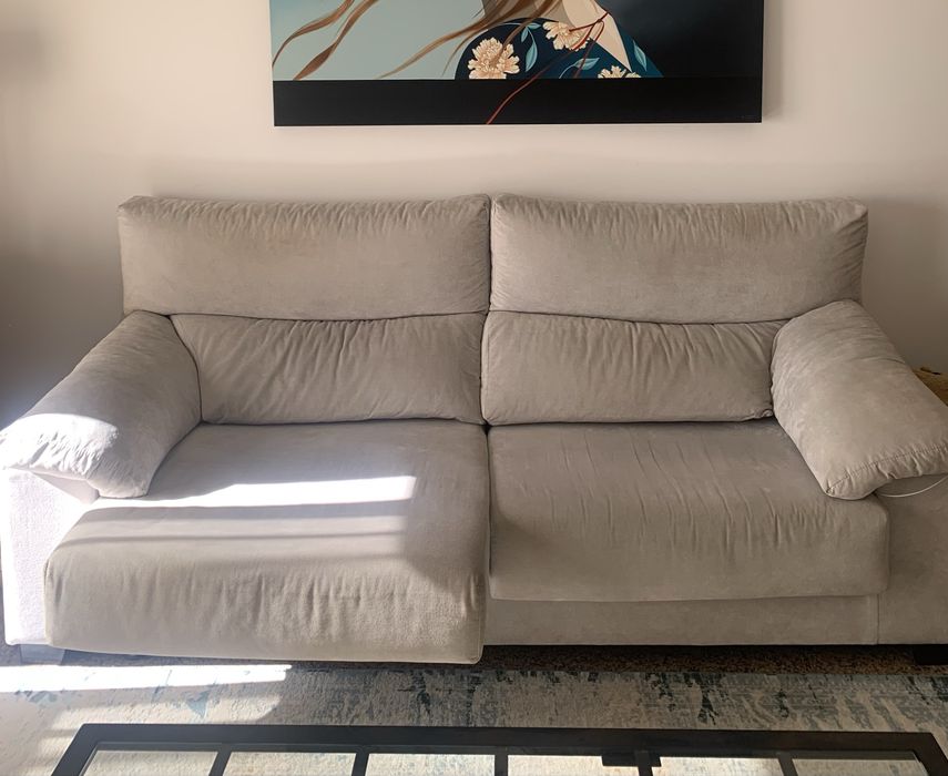 Sofá Banak – Cinza Claro | Extensível | Macio e Confortável