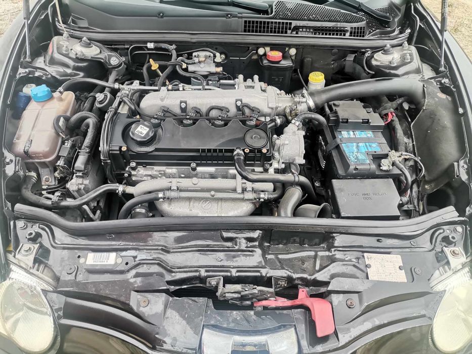 Alfa Romeo 147 1.9JTD — photo 5