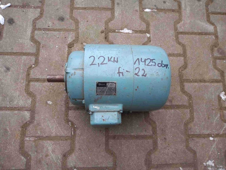 Silnik elektryczny 380 volt,2,2 kw.1425 obrotów.fi 22