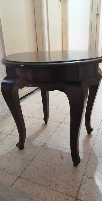 Mesa mogno maciço envernizada semi brilho