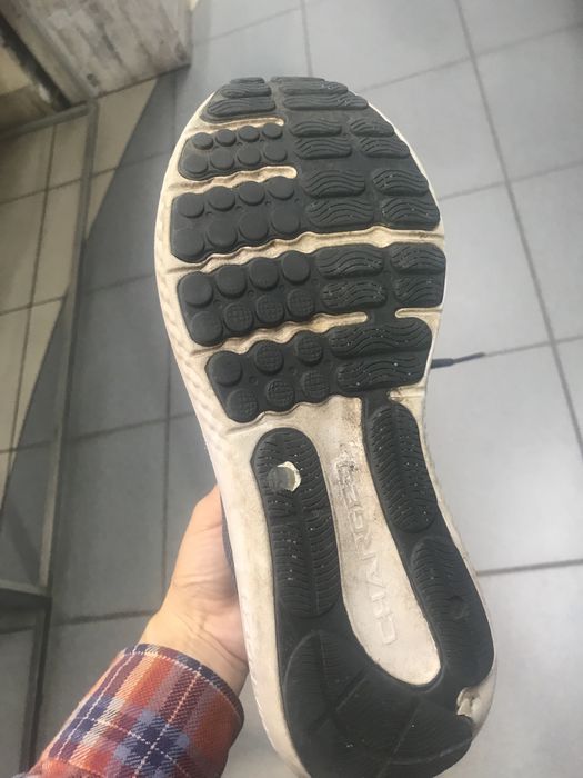 Кросівки чоловічі Under Armour 42,5