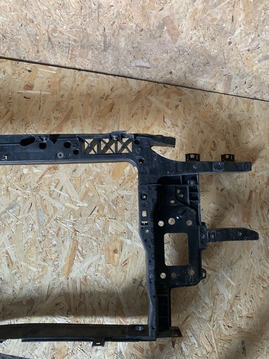 Панель телевізора Hyundai Kona 2017-2020р