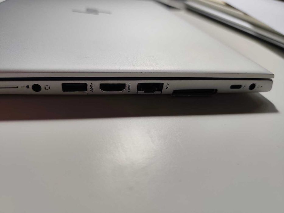 HP Elitebook 840 G5 - Core i5 - 256Gb - 8Gb