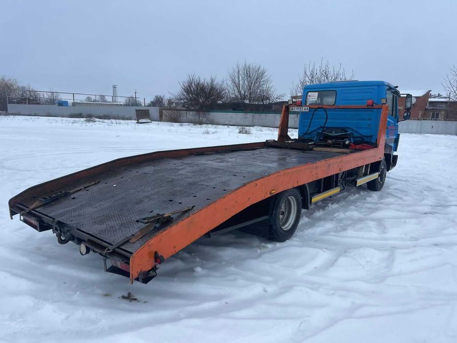 Продаю евакуатор