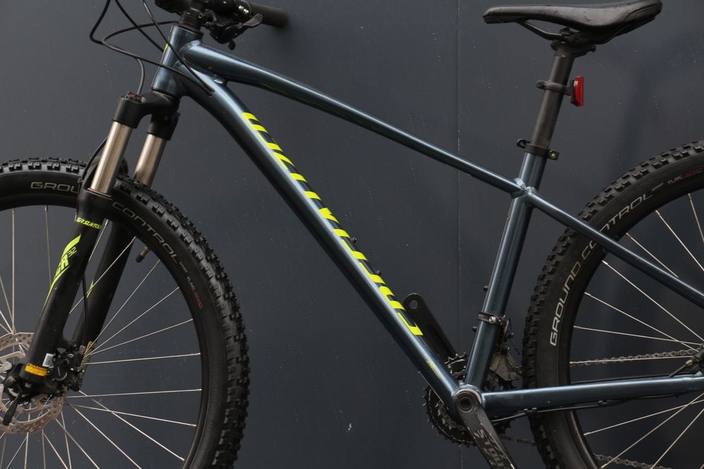 Гірський велосипед Specialized PITCH MEN EXPERT 27.5 2019