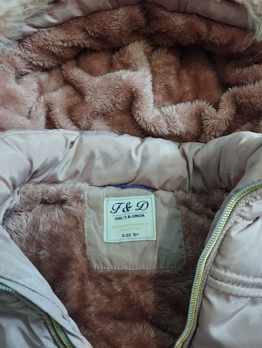Продам курточку, зимняя