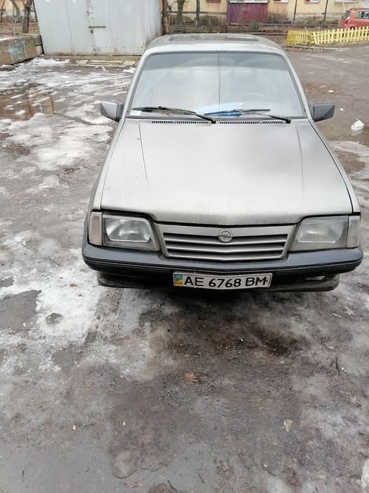 Продам опель аскона 1.6 дизель