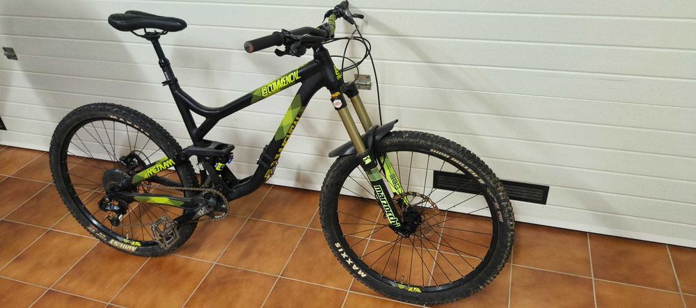 Commencal AM V3 (btt enduro/trail)