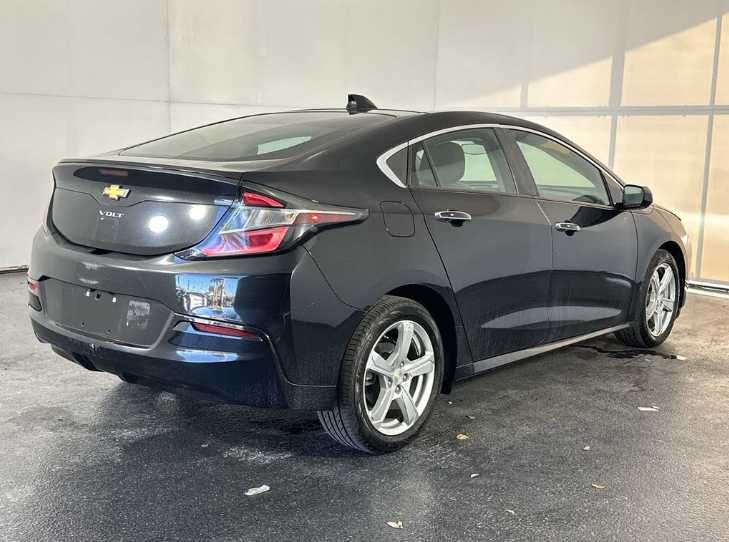 Chevrolet Volt LT гібрид