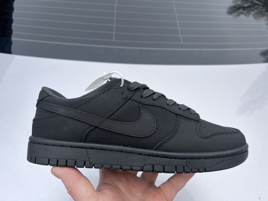 Nike Dunk Low Cyber black