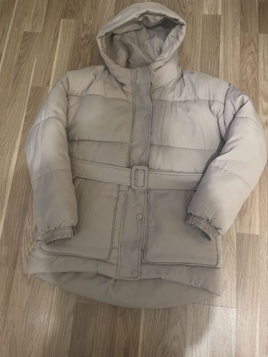 Куртка жіноча бежева