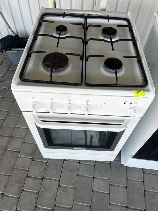Газова плита Electrolux